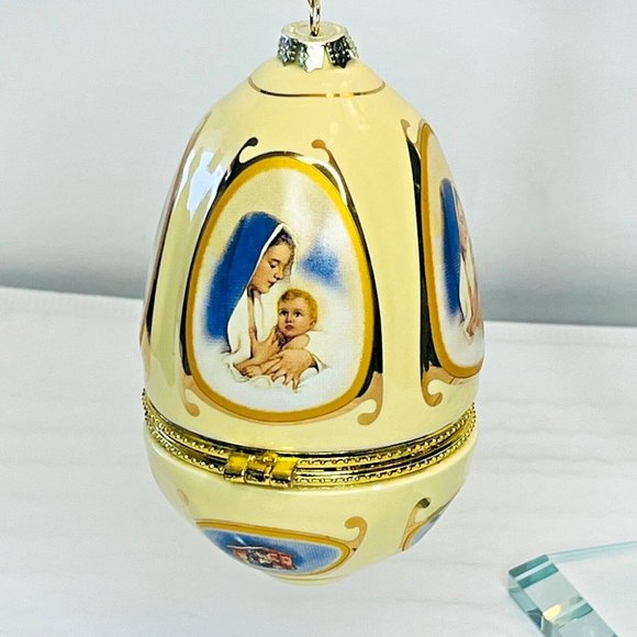 Mr Christmas Valerie Parr Hill Ivory Porcelain Musical Egg Christmas Tree Orname - Picture 7 of 15